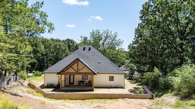 3011 Beauchamp road, Little Rock, AR 72210
