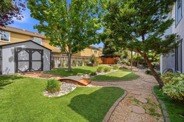 1371 Peregrine Drive, Gilroy, CA 95020