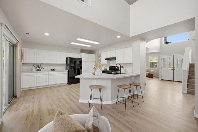 1371 Peregrine Drive, Gilroy, CA 95020