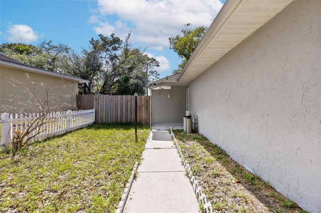 4420 SUGAR LOAF WAY, Orlando, FL 32808