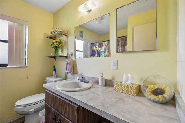 1109 W C 48, Bushnell, FL 33513