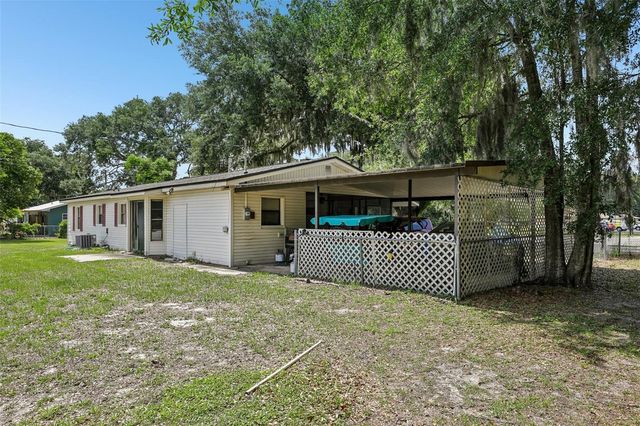 1109 W C 48, Bushnell, FL 33513