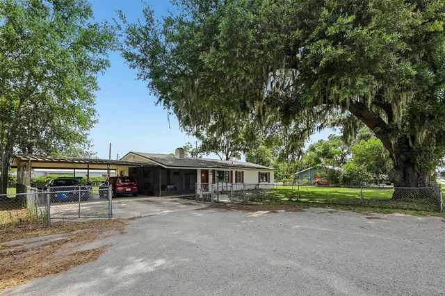 1109 W C 48, Bushnell, FL 33513