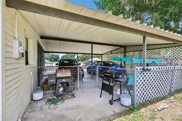 1109 W C 48, Bushnell, FL 33513