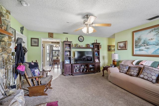 1109 W C 48, Bushnell, FL 33513