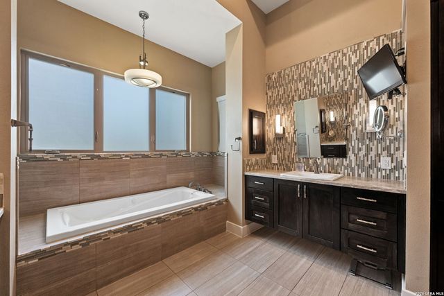 17515 Rancho Diana, San Antonio, TX 78255