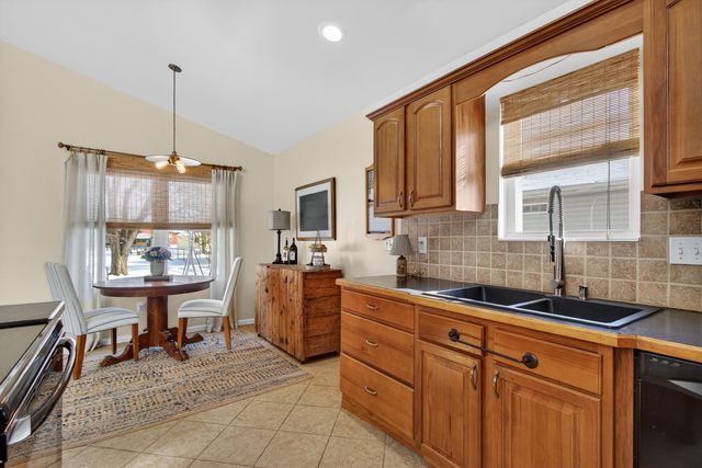 167 Golfview Drive, Columbia Twp, MI 49230