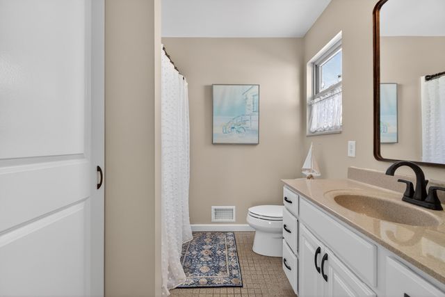 167 Golfview Drive, Columbia Twp, MI 49230