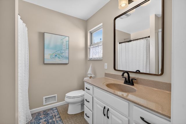 167 Golfview Drive, Columbia Twp, MI 49230