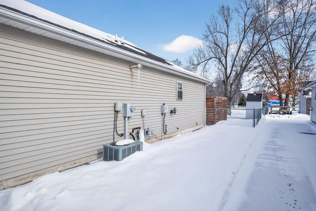 167 Golfview Drive, Columbia Twp, MI 49230