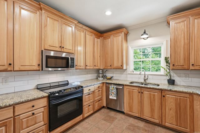 7111 Lucea Road, Little Rock, AR 72210