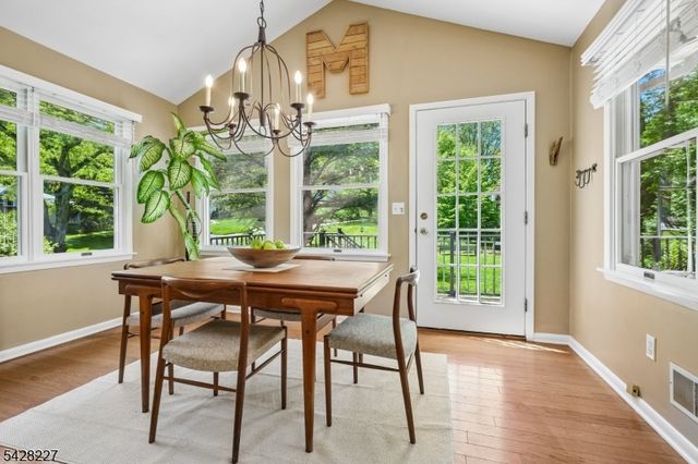 57 Ambar Pl, Bernardsville Boro, NJ 07924