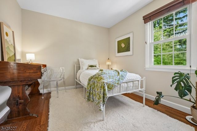 57 Ambar Pl, Bernardsville Boro, NJ 07924