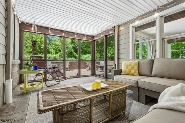 57 Ambar Pl, Bernardsville Boro, NJ 07924