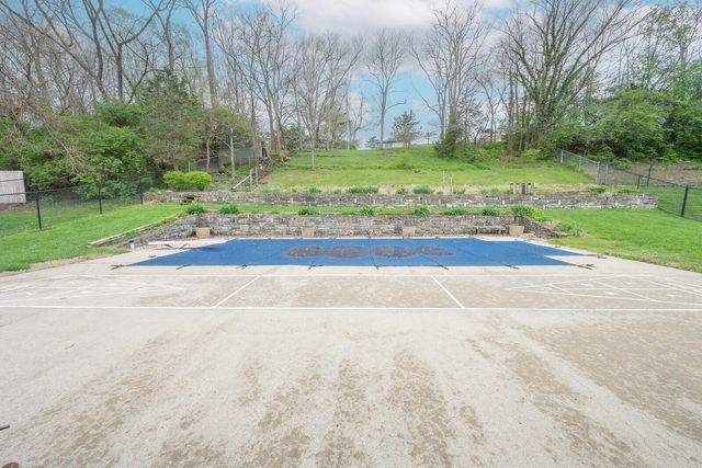 553 Beaumont Court, Covington, KY 41011