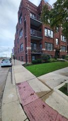 920 Wesley Avenue 1, Oak Park, IL 60304