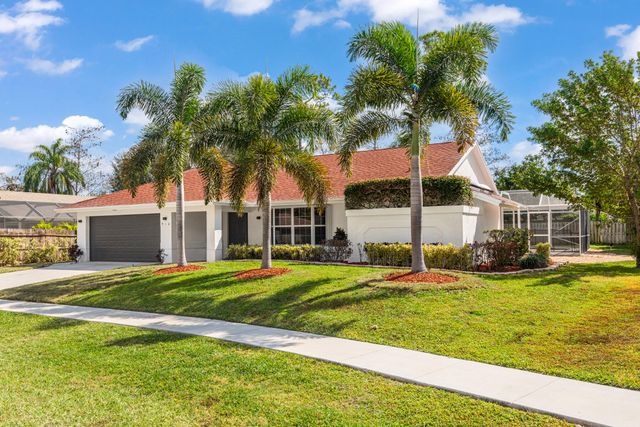 916 Meadow Avenue, Wellington, FL 33414