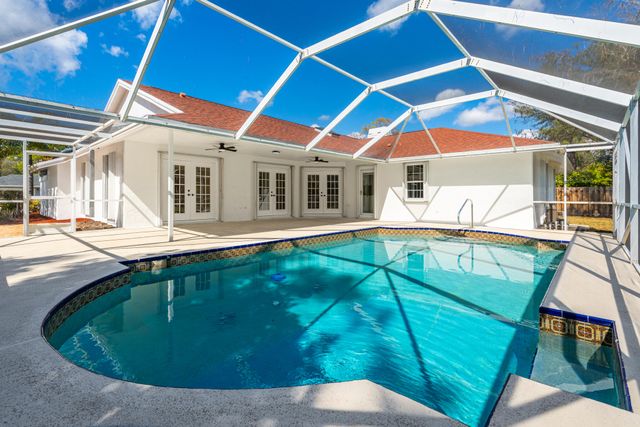 916 Meadow Avenue, Wellington, FL 33414