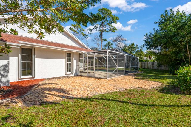 916 Meadow Avenue, Wellington, FL 33414