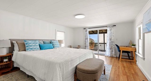 150 Bass Point Rd 2, Nahant, MA 01908