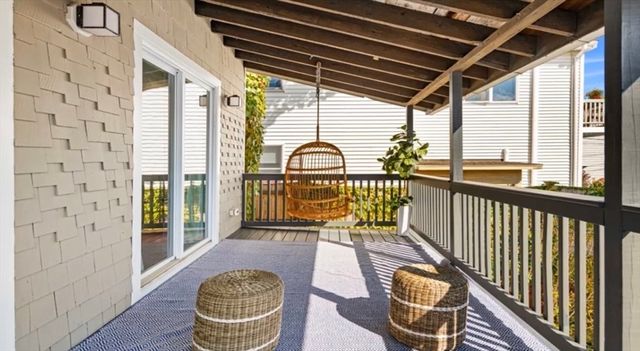 150 Bass Point Rd 2, Nahant, MA 01908