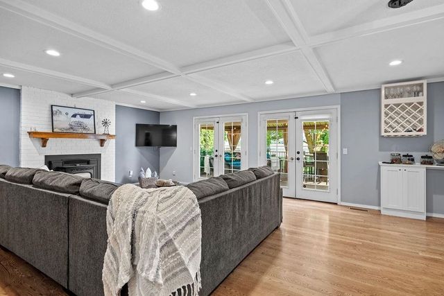 11021 S Hatch Rd, Spokane, WA 99224