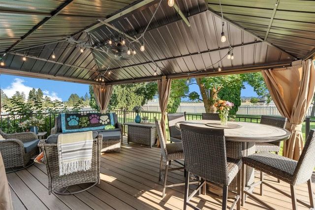 11021 S Hatch Rd, Spokane, WA 99224