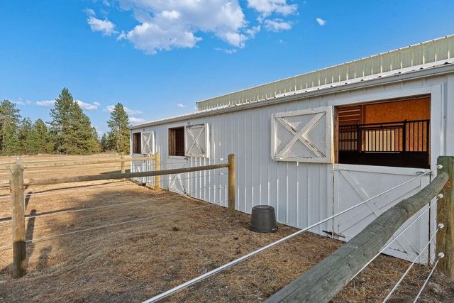 11021 S Hatch Rd, Spokane, WA 99224