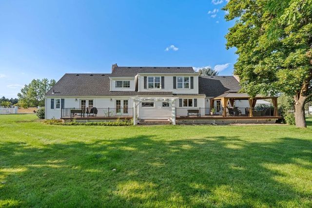 11021 S Hatch Rd, Spokane, WA 99224