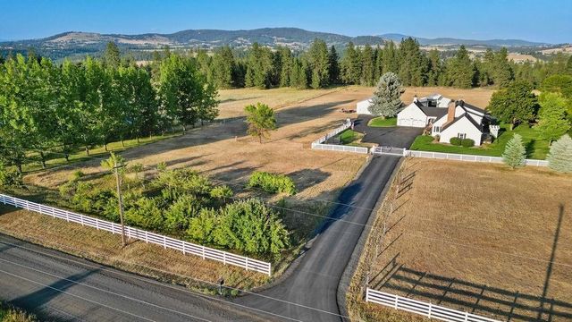 11021 S Hatch Rd, Spokane, WA 99224