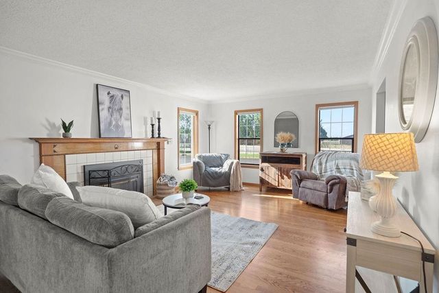 11021 S Hatch Rd, Spokane, WA 99224