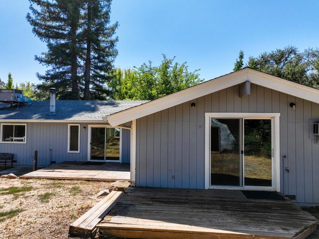 10640 Devonshire Cir, Penn Valley, CA 95946