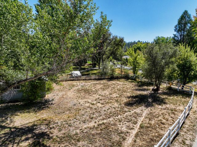 10640 Devonshire Cir, Penn Valley, CA 95946