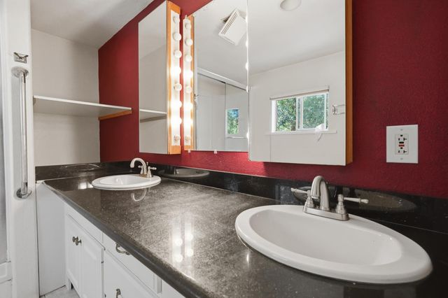 10640 Devonshire Cir, Penn Valley, CA 95946