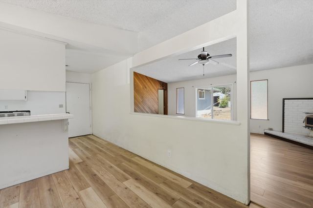 10640 Devonshire Cir, Penn Valley, CA 95946