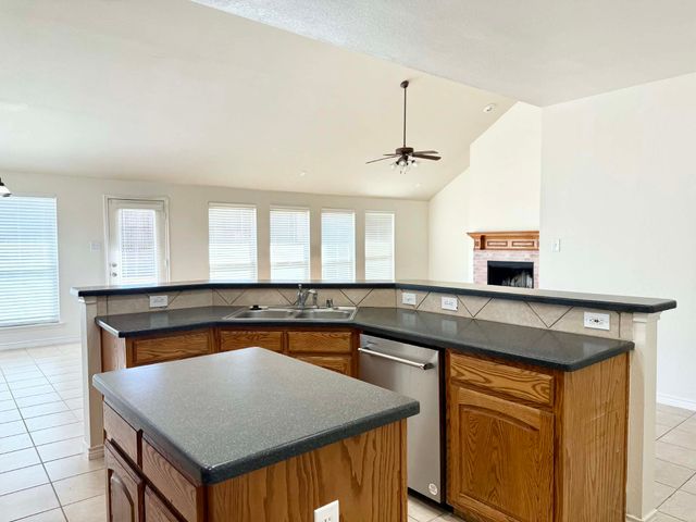 701 Setting Sun Trail, Mckinney, TX 75069