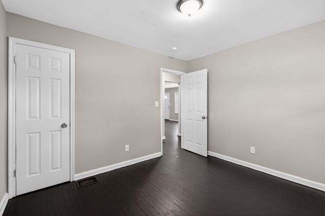 1024 S Kellner Road, Columbus, OH 43209
