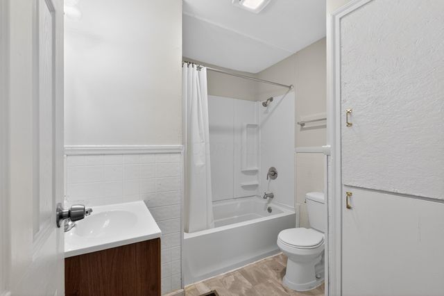 1024 S Kellner Road, Columbus, OH 43209
