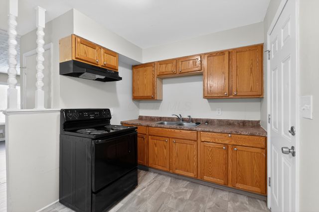 1024 S Kellner Road, Columbus, OH 43209