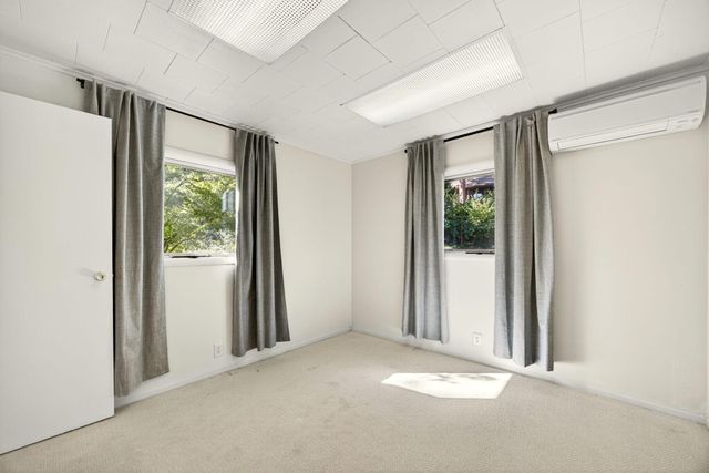 34 Scenic Drive, Ashland, OR 97520