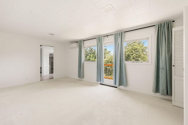 34 Scenic Drive, Ashland, OR 97520