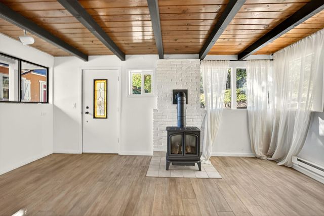 34 Scenic Drive, Ashland, OR 97520