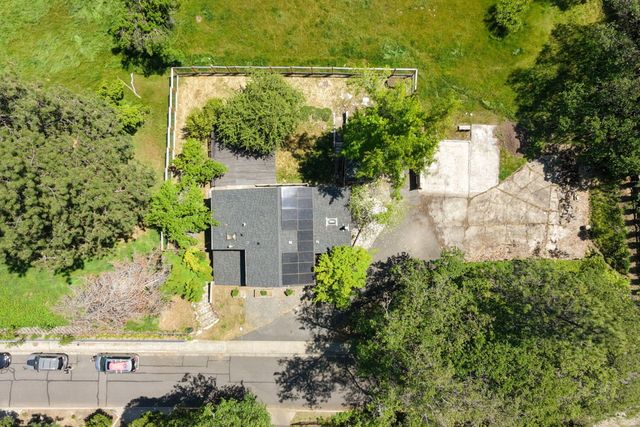 34 Scenic Drive, Ashland, OR 97520