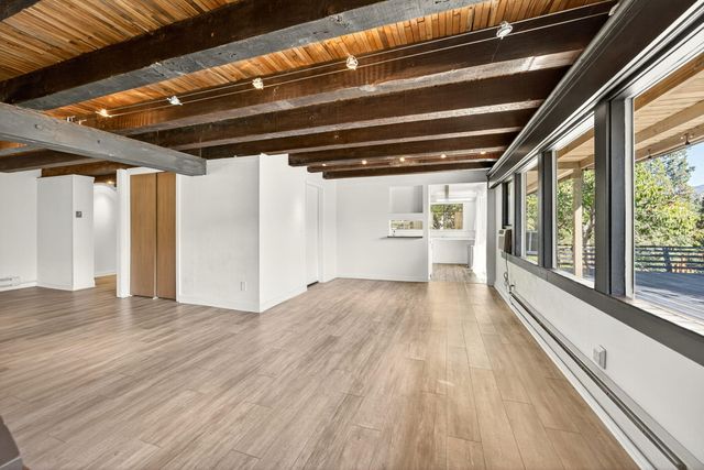 34 Scenic Drive, Ashland, OR 97520