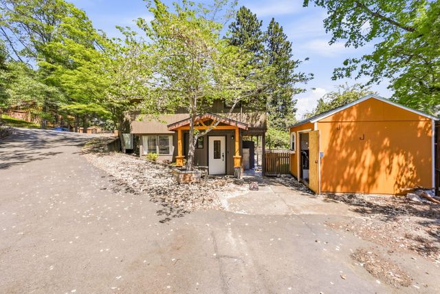34 Scenic Drive, Ashland, OR 97520