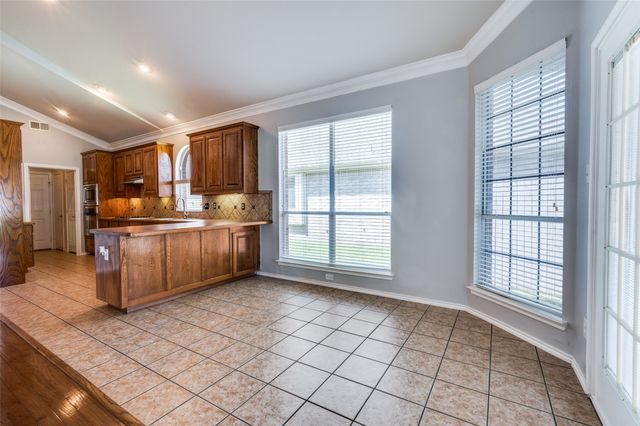 3208 Serpis, Grand Prairie, TX 75054