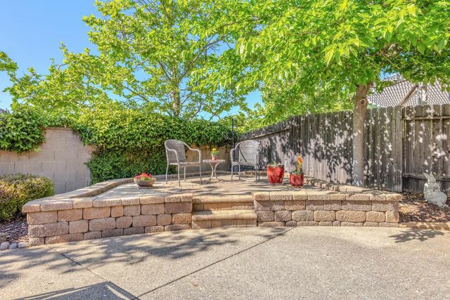 4108 Tahoe Vista Dr, Rocklin, CA 95765