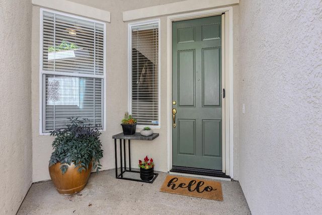 4108 Tahoe Vista Dr, Rocklin, CA 95765