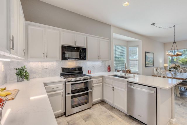 4108 Tahoe Vista Dr, Rocklin, CA 95765