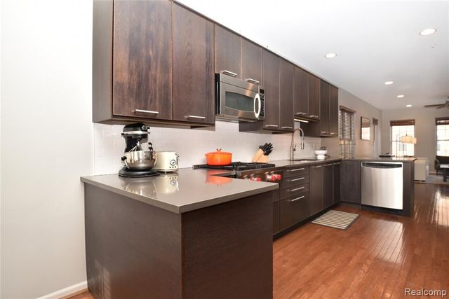 514 Graten Street, Birmingham, MI 48009